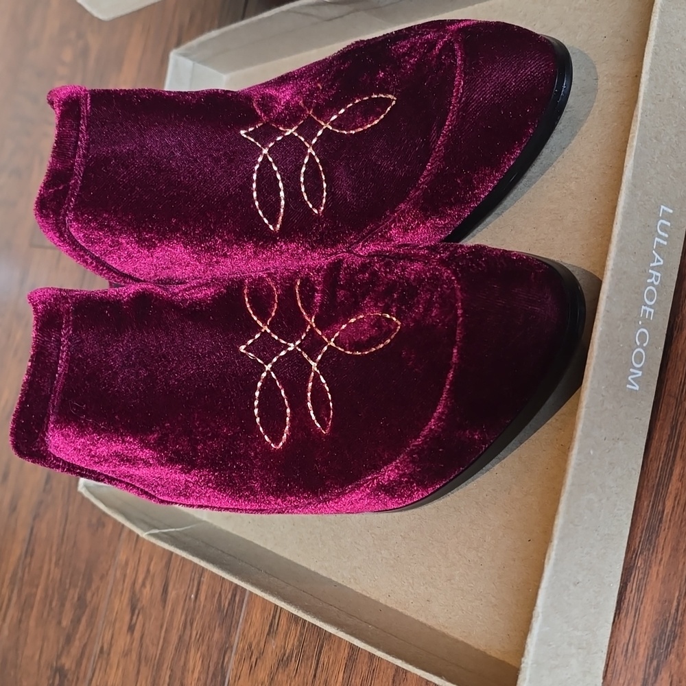 LulaRoe Burgundy Velvet Women's Mules Size 8.5